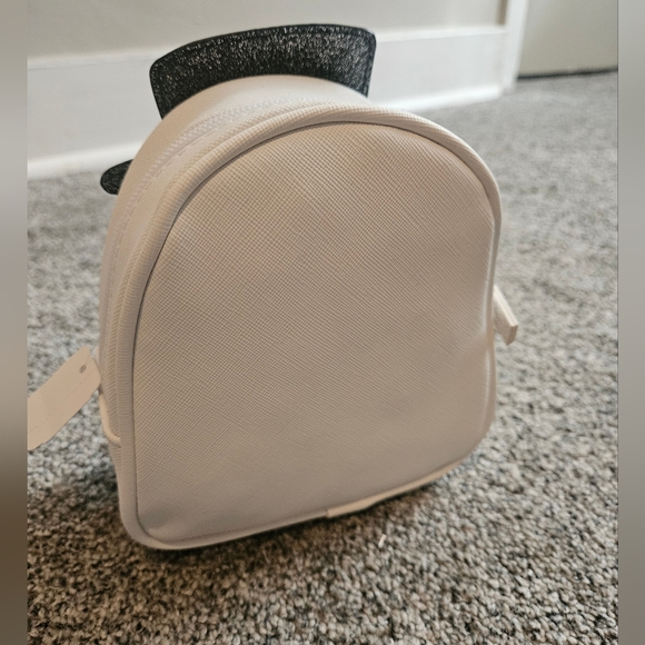 Sparkling SNOWMAN Cosmetic Bag Bath and Body Works NWTs Christmas - Picture 2 of 3